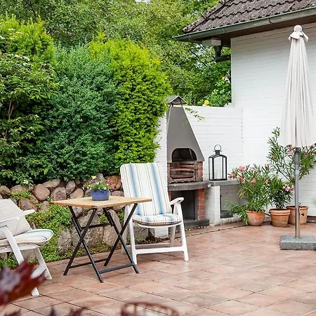 Sonnenterrasse: Komfort-Ferienwohnung in der Lüneburger Heide Hanstedt Exterior photo